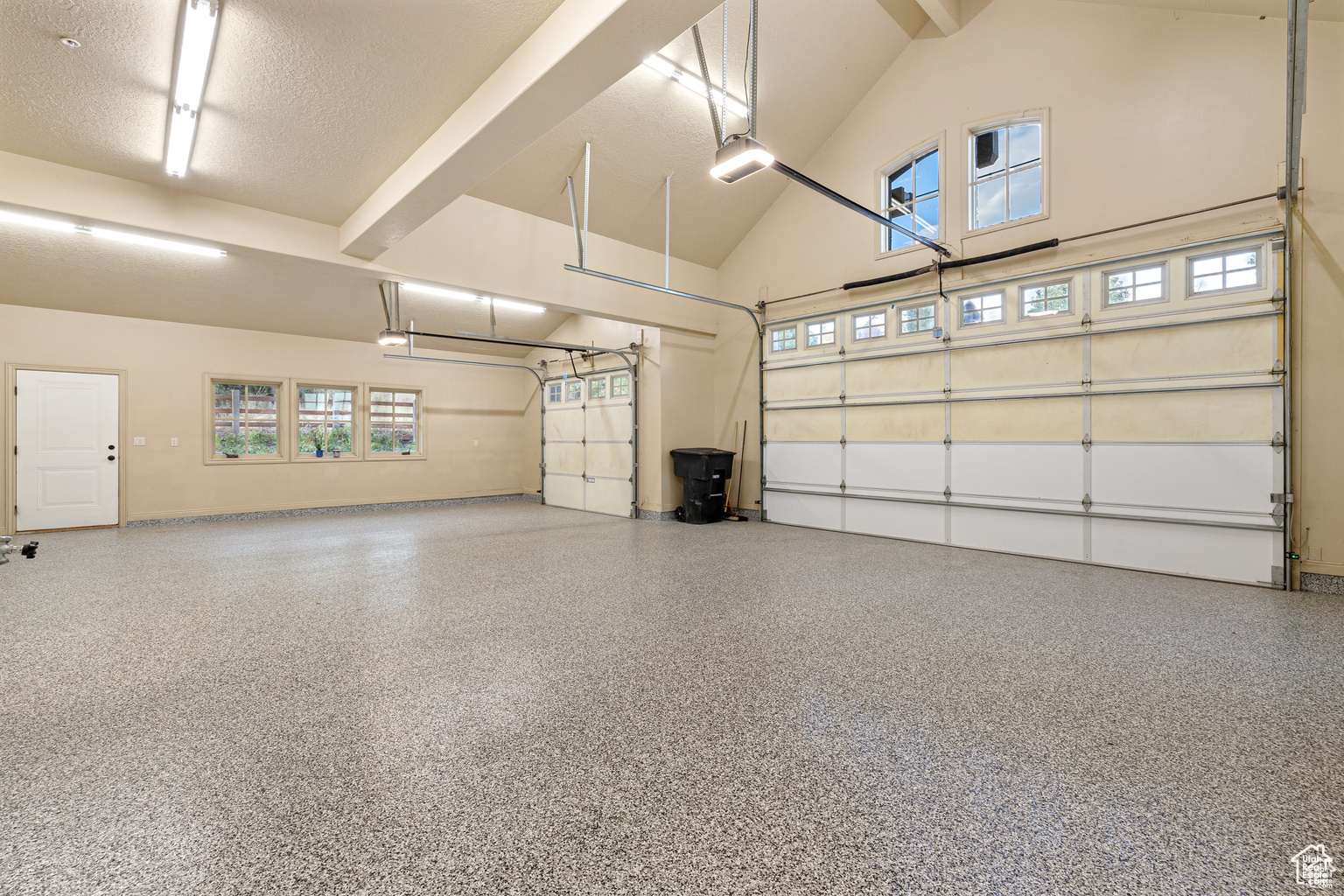 Midway, Utah 84049, United States, 6 Bedrooms Bedrooms, ,9 BathroomsBathrooms,Residential,Active,108216