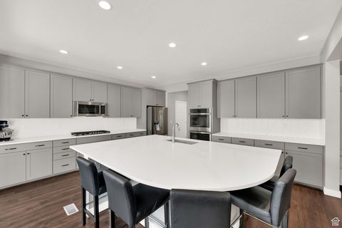Tiny photo for 94 E BROXBURN WAY, Tooele, UT 84074 (MLS # 2116596)