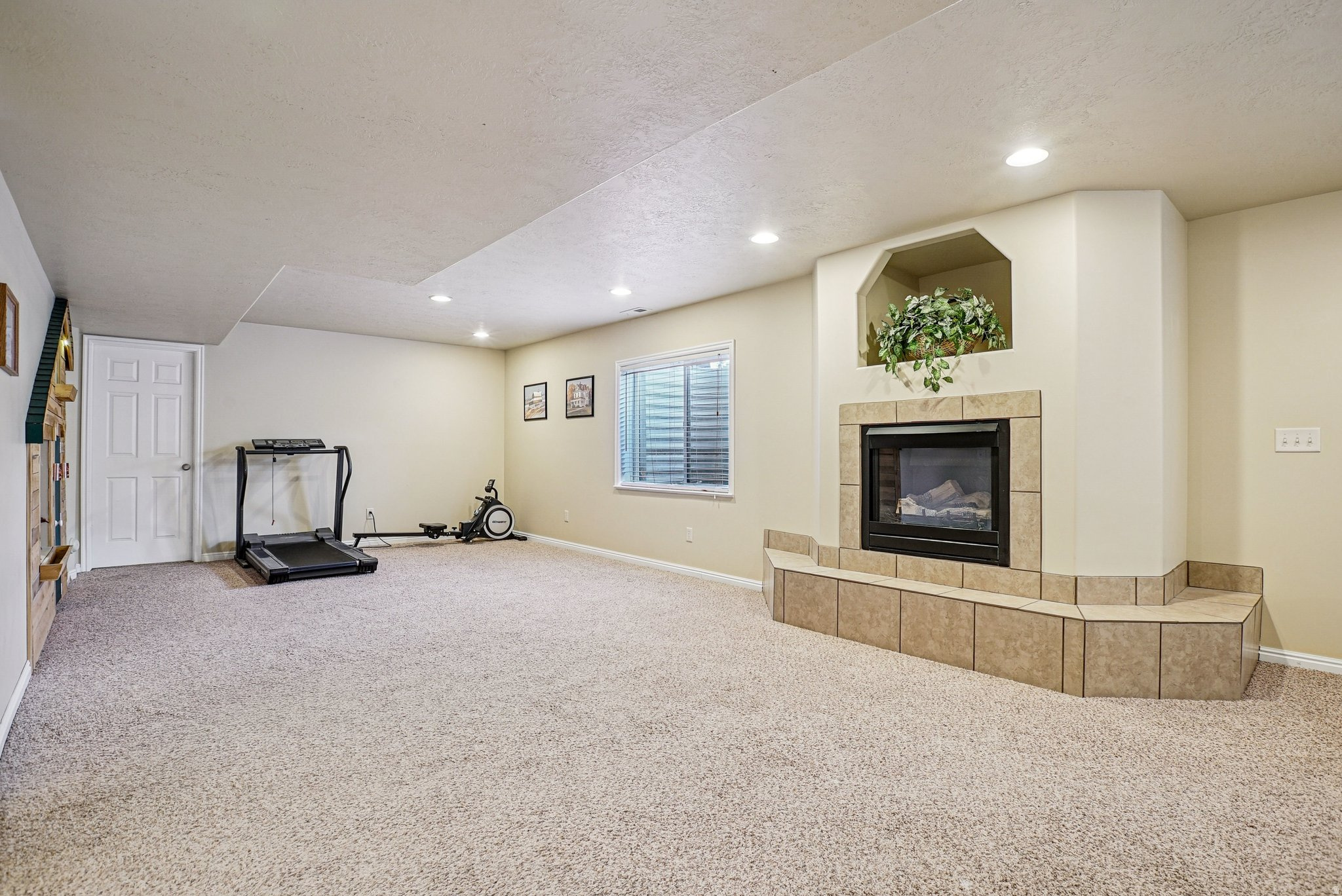 PALOMINO RANCH - Residential