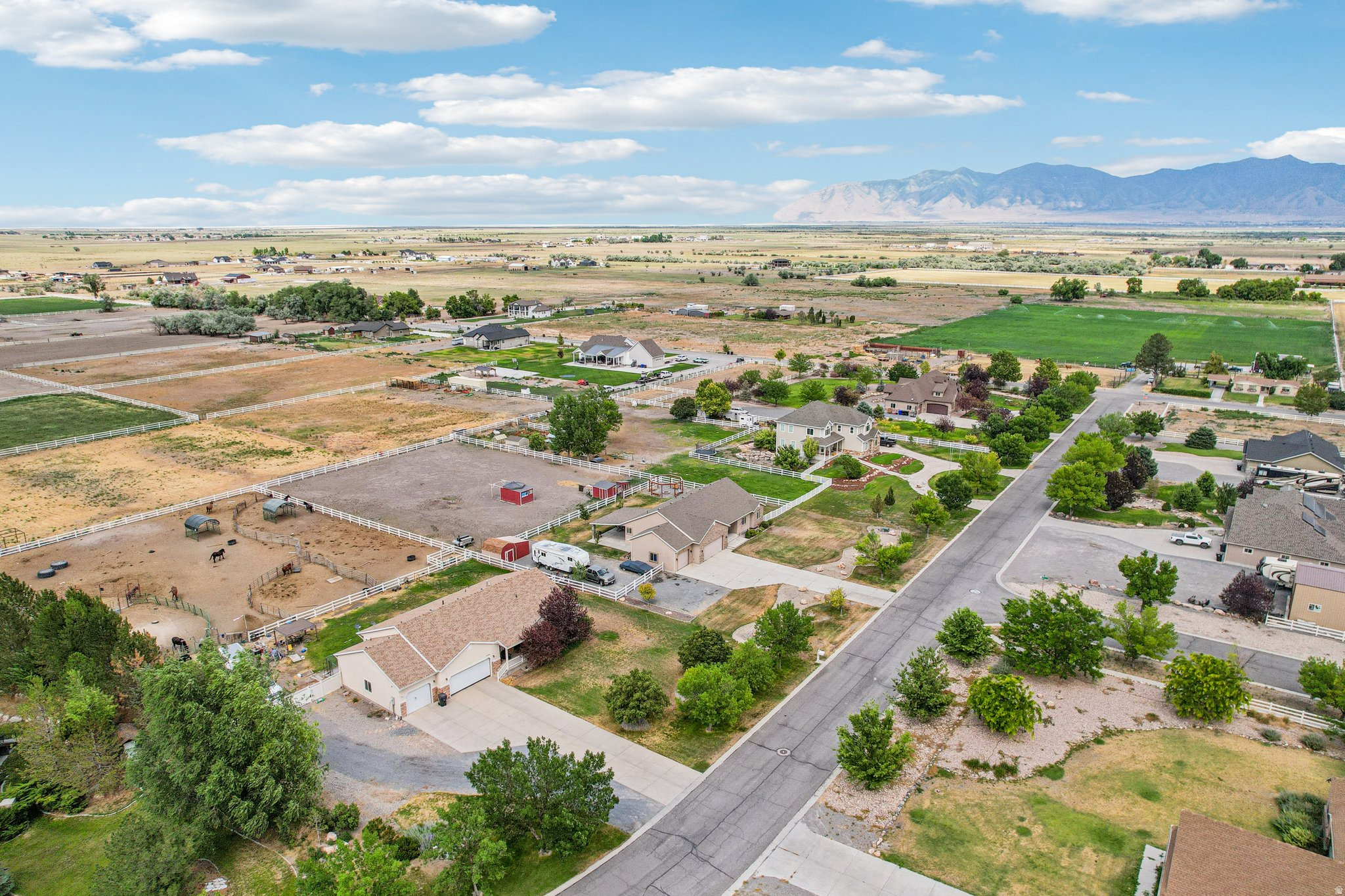PALOMINO RANCH - Residential