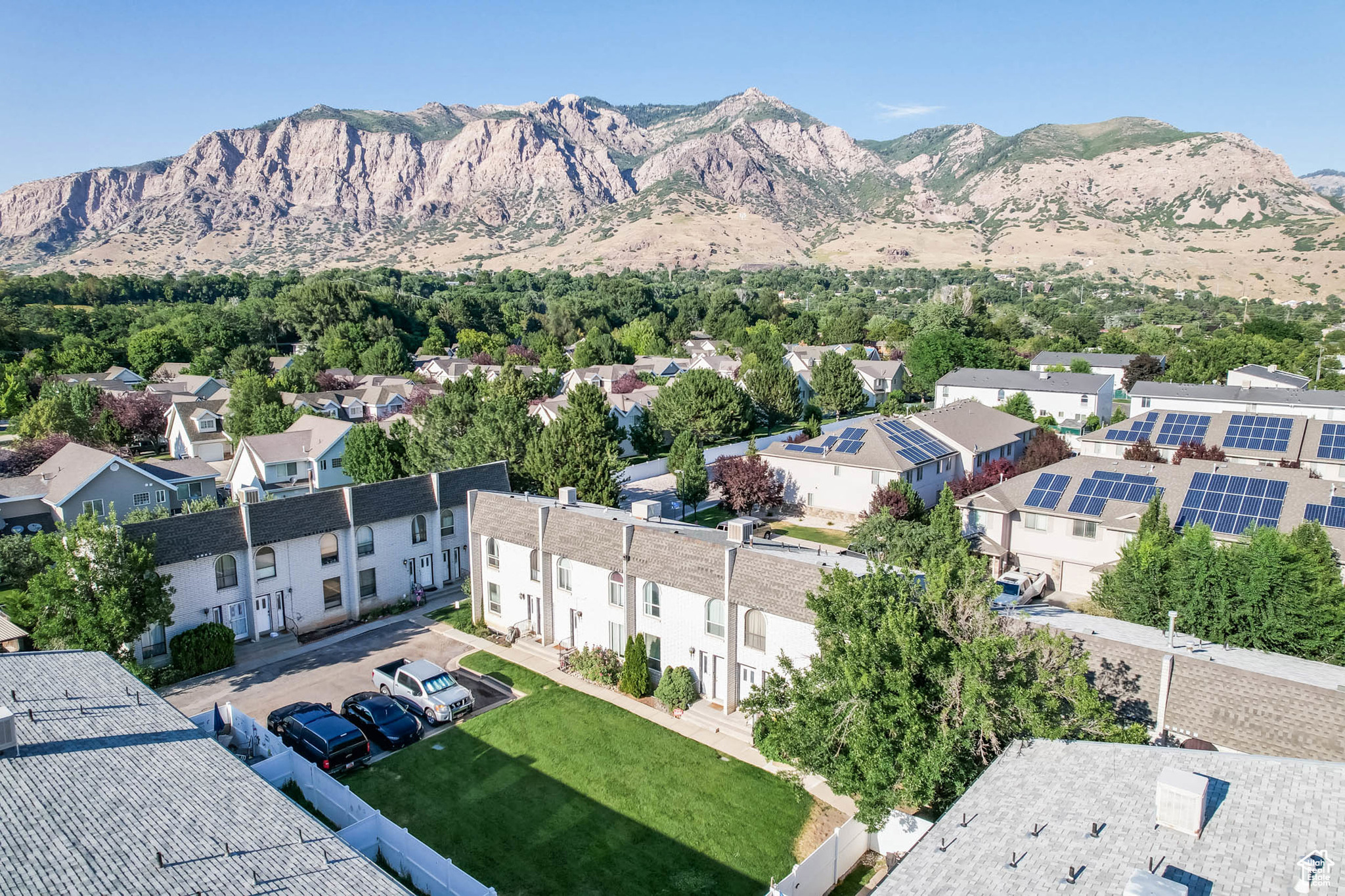 VALLE GRANDE CONDO - Residential