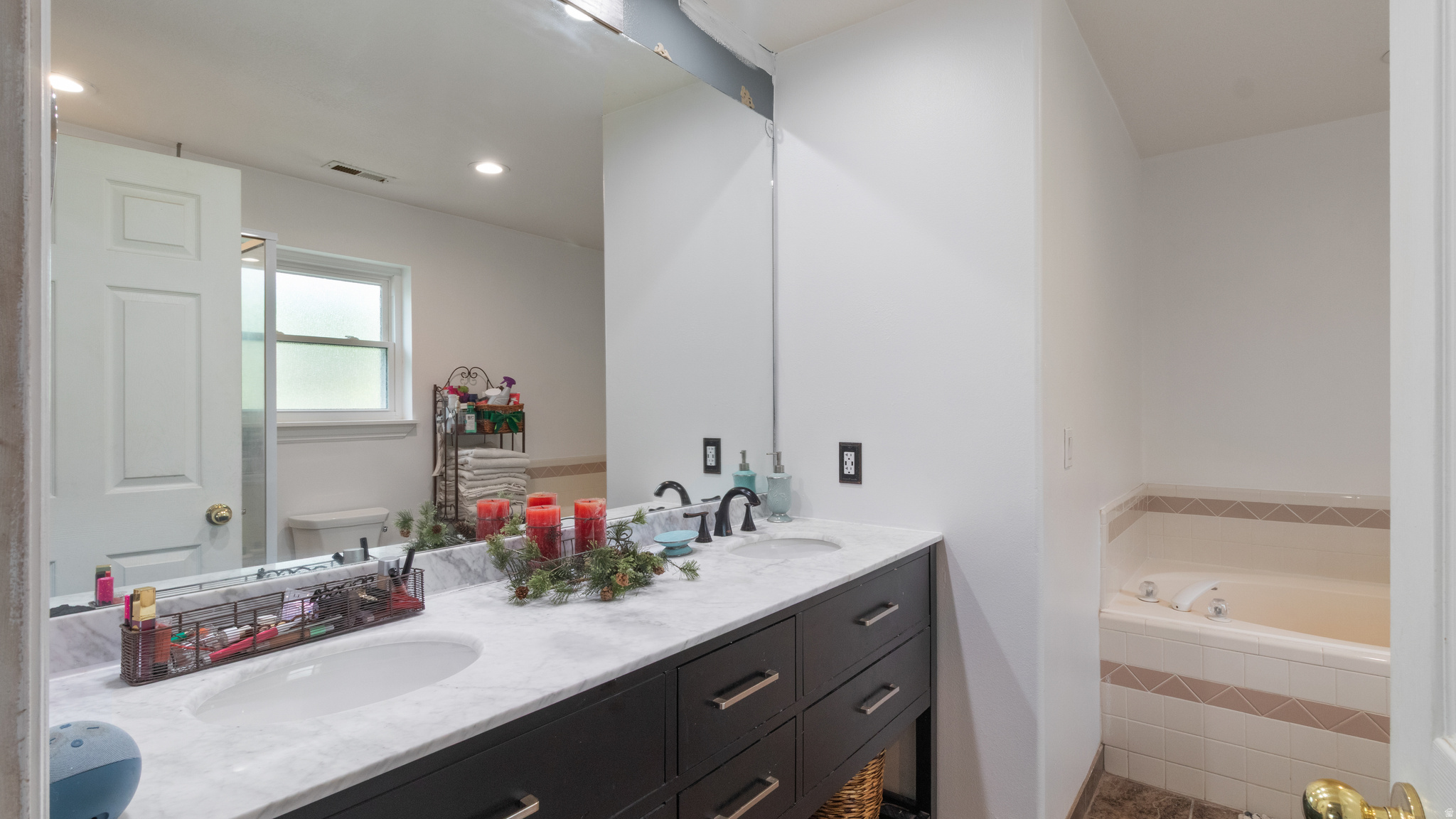 COUNTRY MEADOW ESTATES - Residential