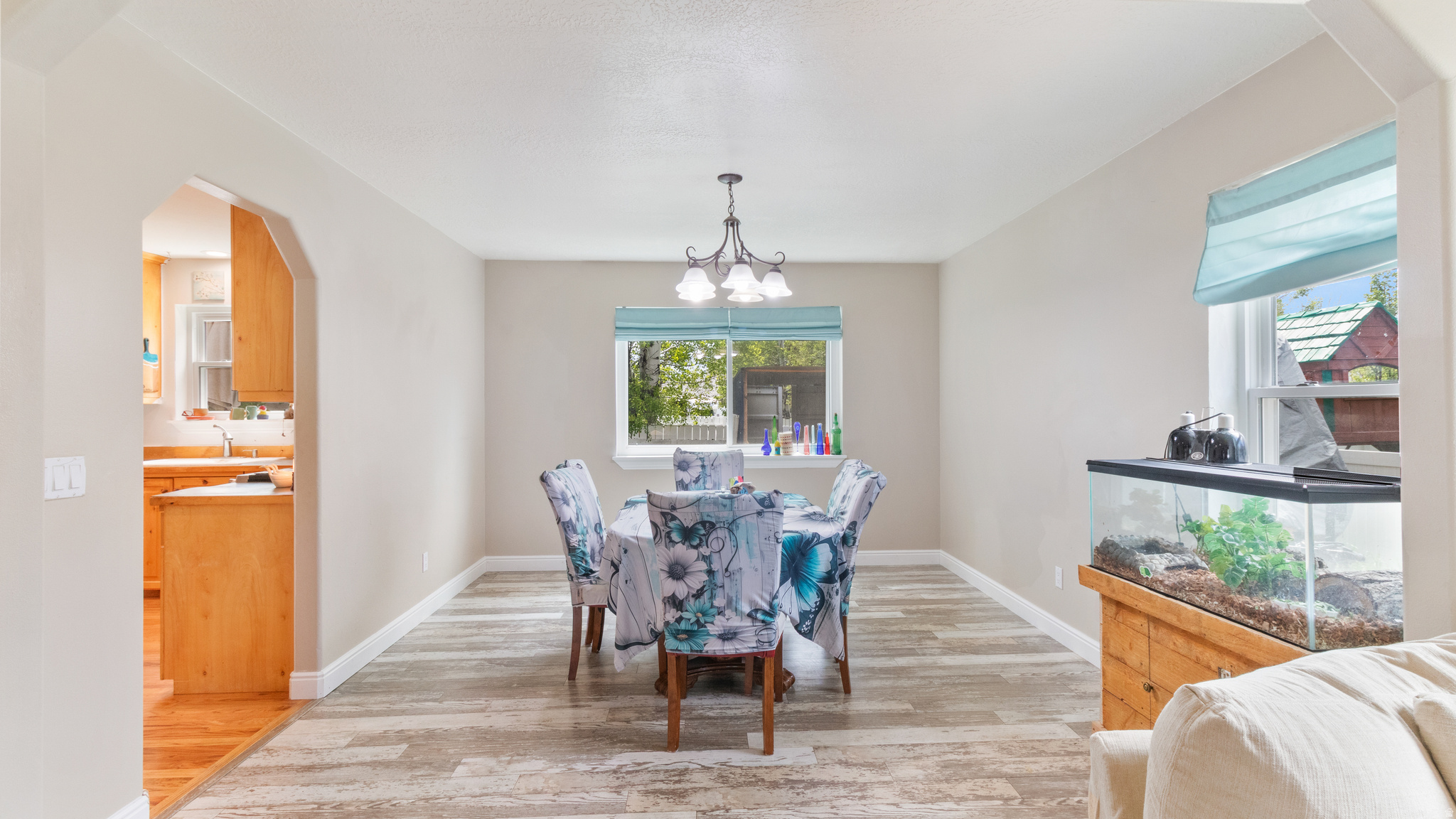 COUNTRY MEADOW ESTATES - Residential