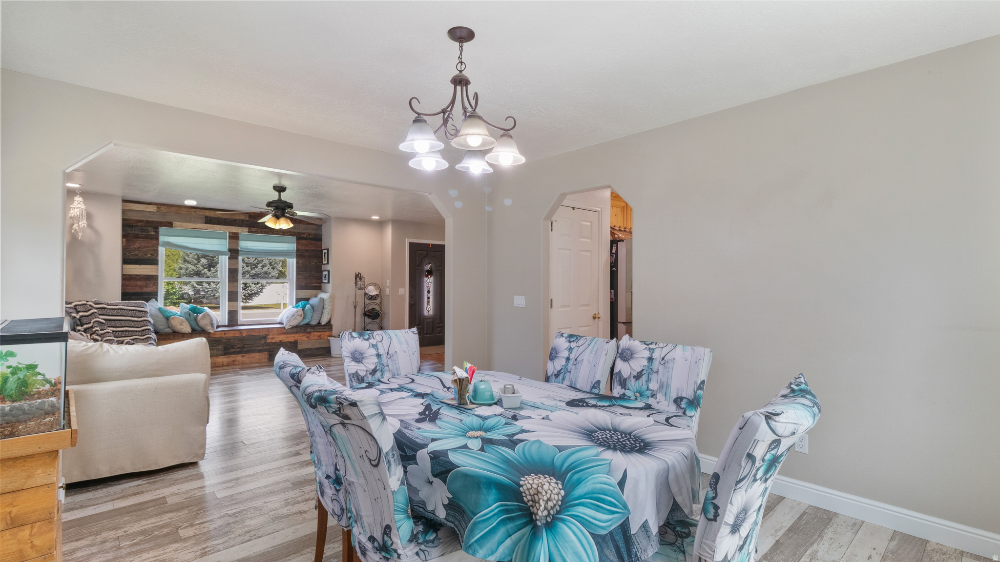 COUNTRY MEADOW ESTATES - Residential