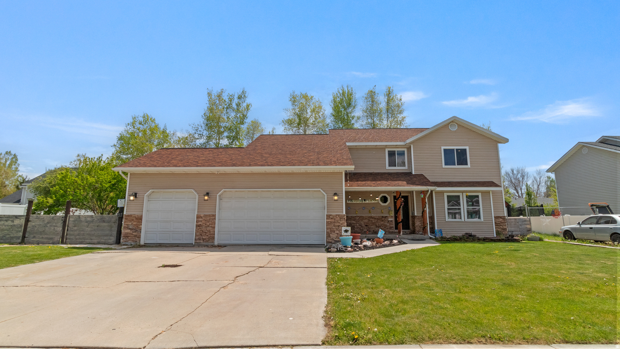 COUNTRY MEADOW ESTATES - Residential
