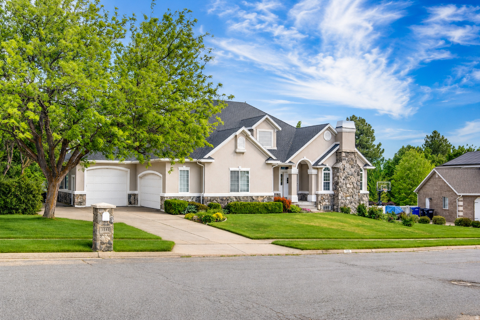 MOUNTAIN RIDGE ESTATES - Residential