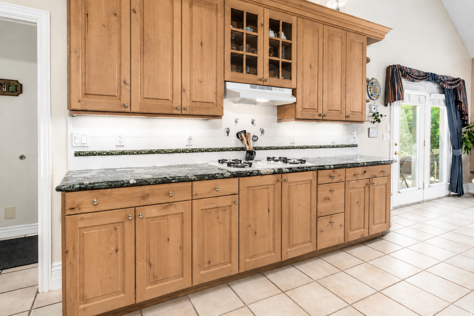 MOUNTAIN RIDGE ESTATES - Residential