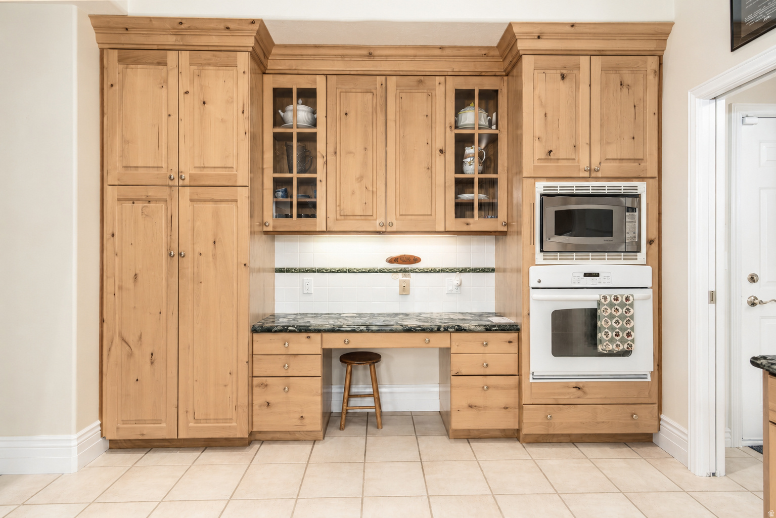 MOUNTAIN RIDGE ESTATES - Residential