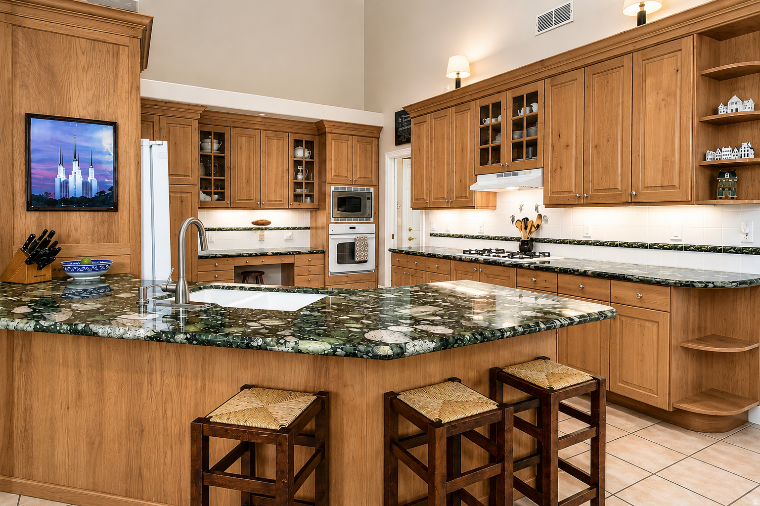 MOUNTAIN RIDGE ESTATES - Residential
