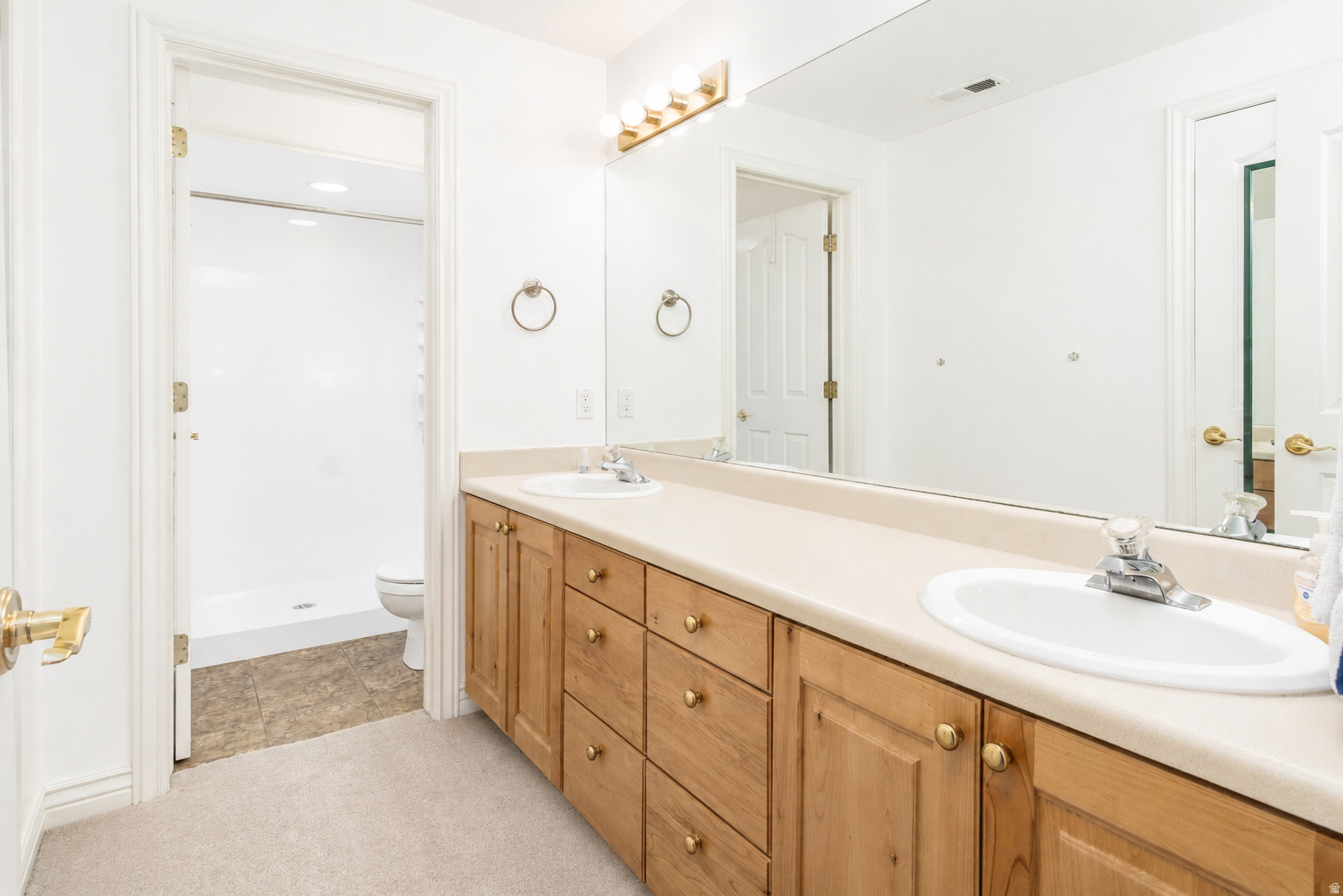 MOUNTAIN RIDGE ESTATES - Residential