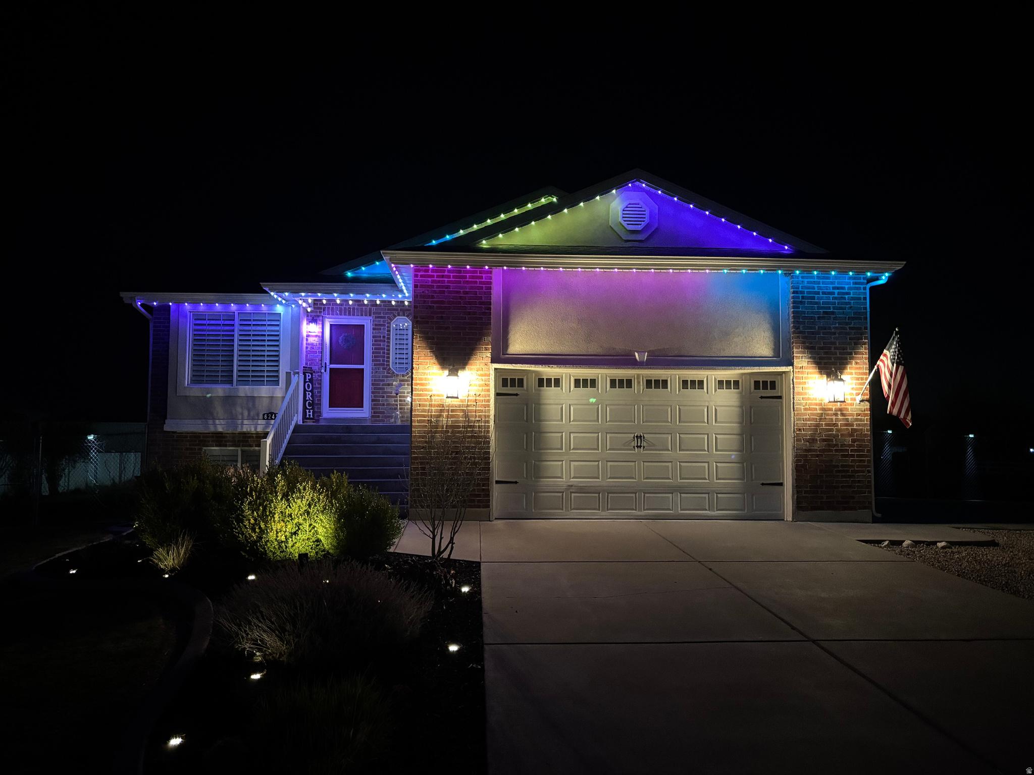 MAYFIELD ESTATES - Residential