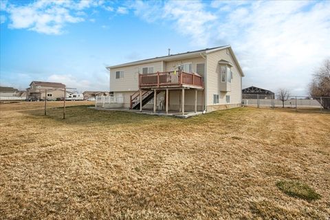 Tiny photo for 6242 W 5950 S, Hooper, UT 84315 (MLS # 2137287)