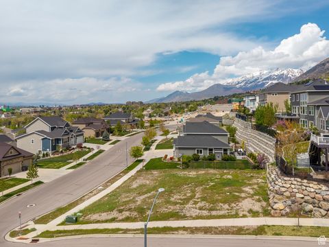Tiny photo for 635 N RIDGE DR #25, Provo, UT 84606 (MLS # 2080264)