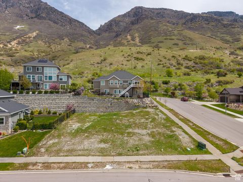 Tiny photo for 635 N RIDGE DR #25, Provo, UT 84606 (MLS # 2080264)