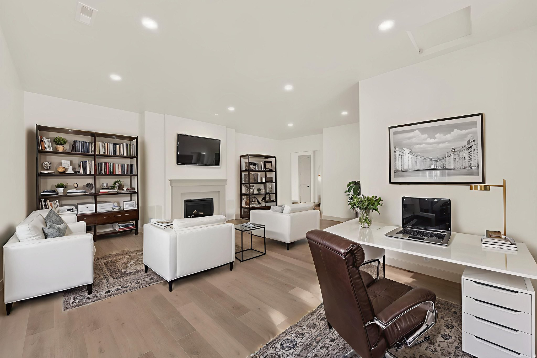 TIMBER LAKES - Residential