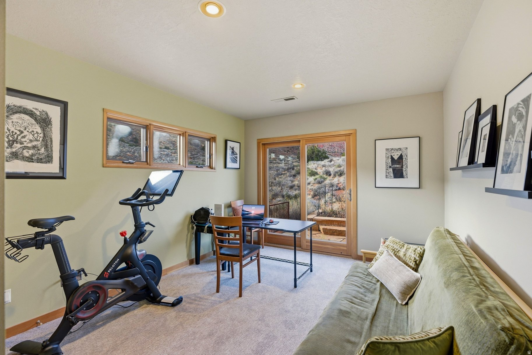 VALLEY VIEW - Residential