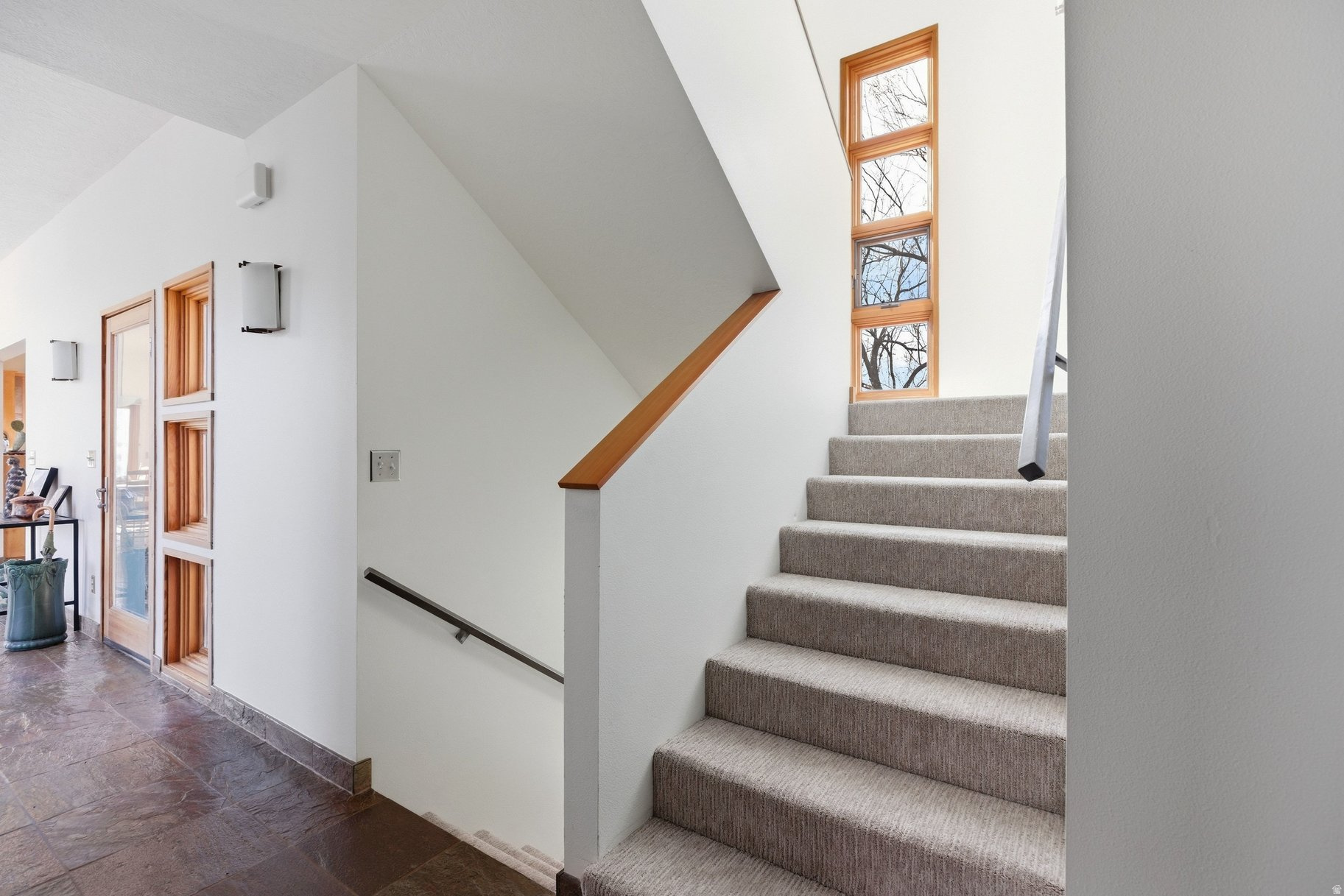 VALLEY VIEW - Residential