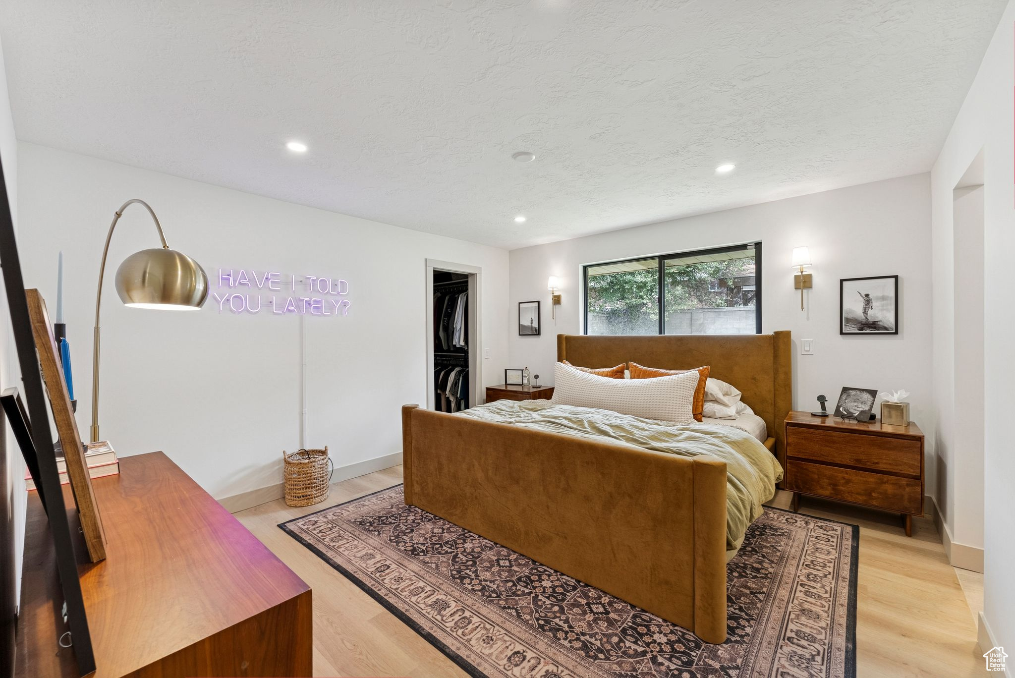 WILLOWCREST - Residential