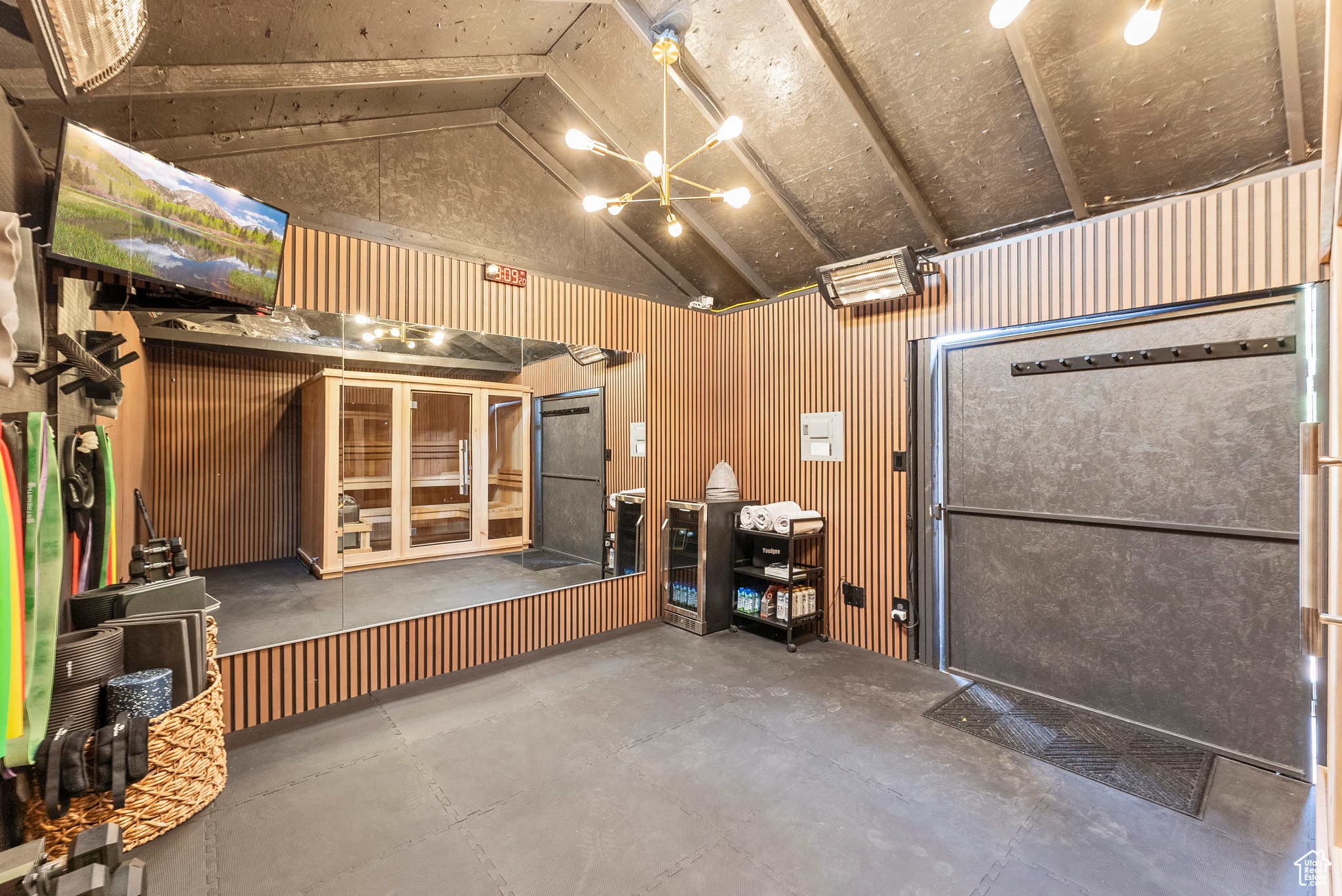 WILLOWCREST - Residential