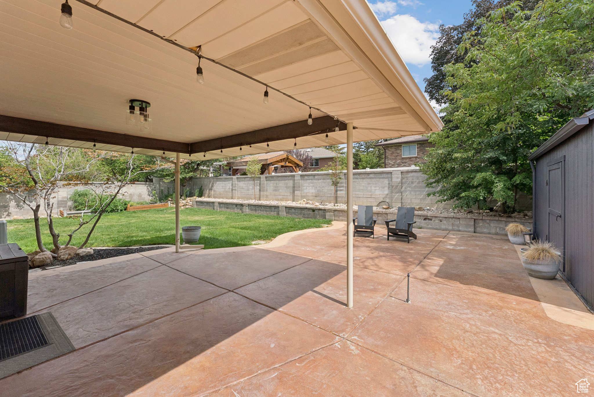 WILLOWCREST - Residential