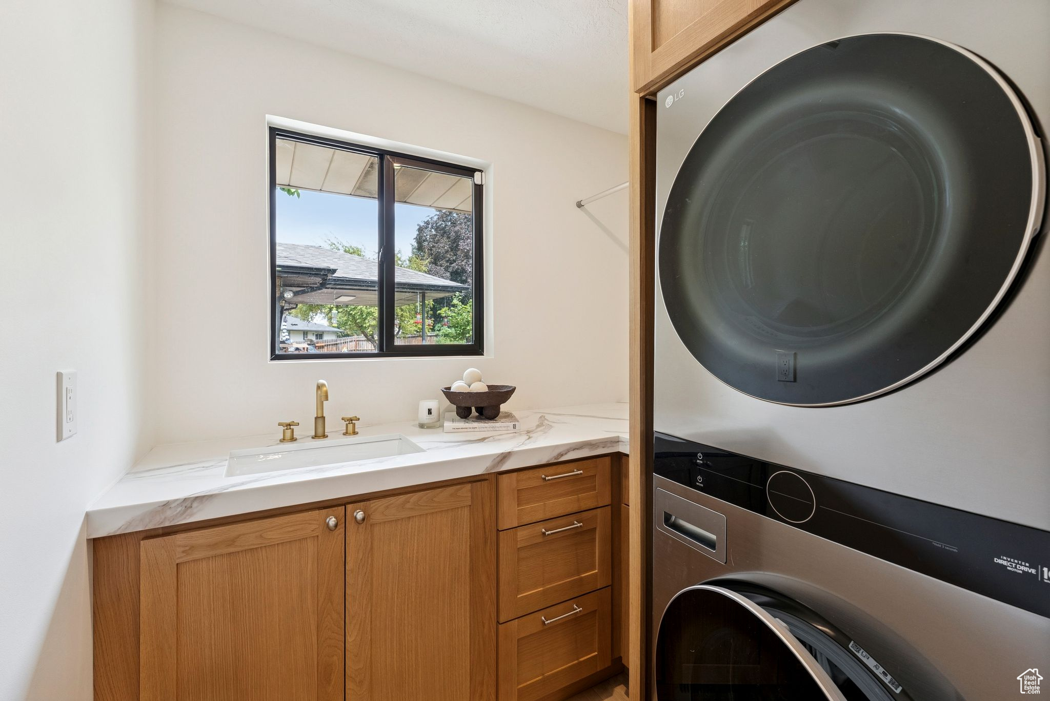 WILLOWCREST - Residential