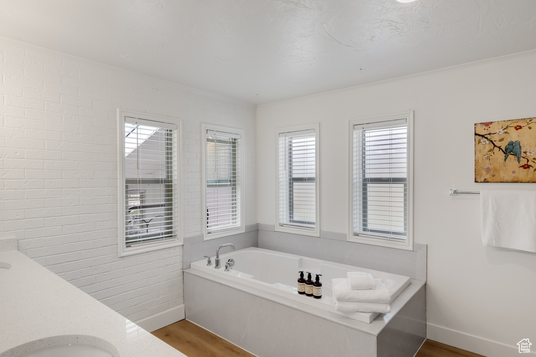 199 N 300, Garden City, Utah image 30