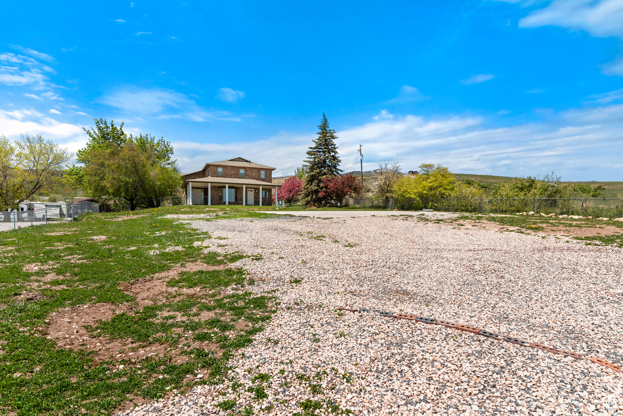 199 N 300, Garden City, Utah image 45