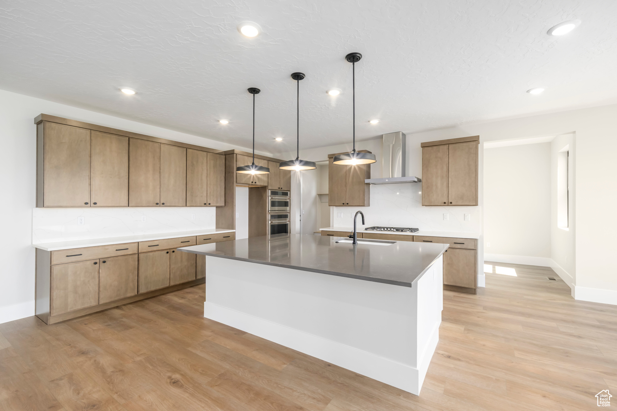 LAKE CREEK - Residential