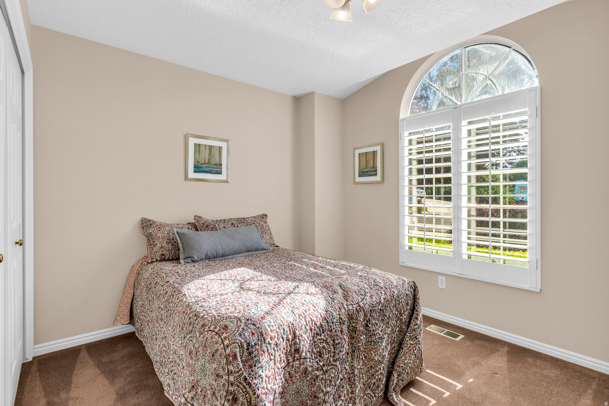 AMENDED LAKE TERRACE - Residential