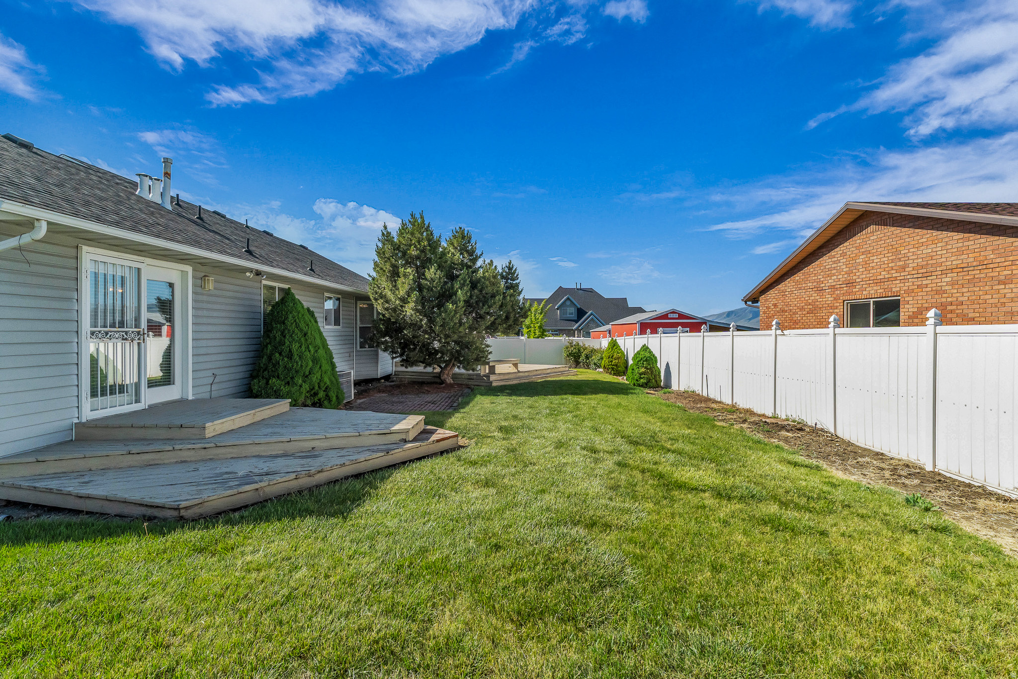 AMENDED LAKE TERRACE - Residential