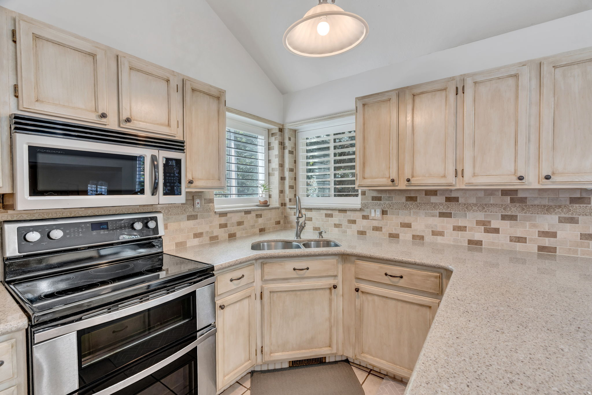 ALTA COVE AT WILLOW CREEK PUD AMD - Residential