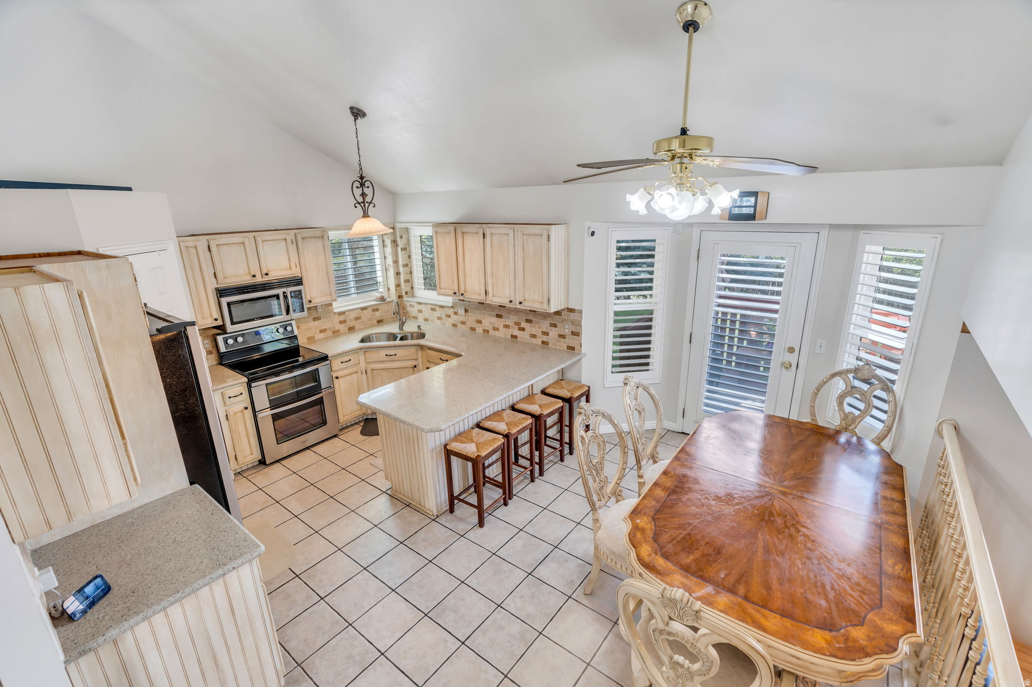 ALTA COVE AT WILLOW CREEK PUD AMD - Residential
