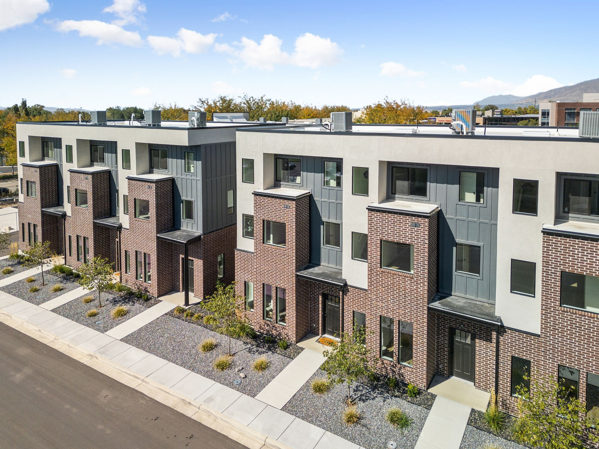 THE BROOKS ON MAIN - Residential