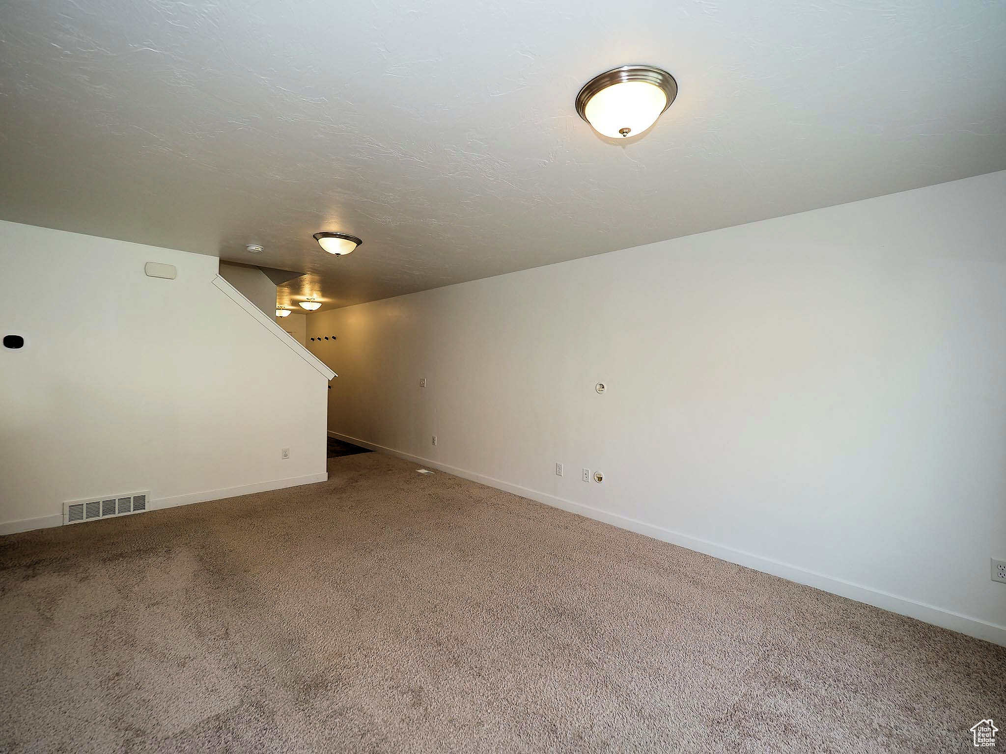 76 E Ashgrove Ln, Saratoga Springs, Utah image 4