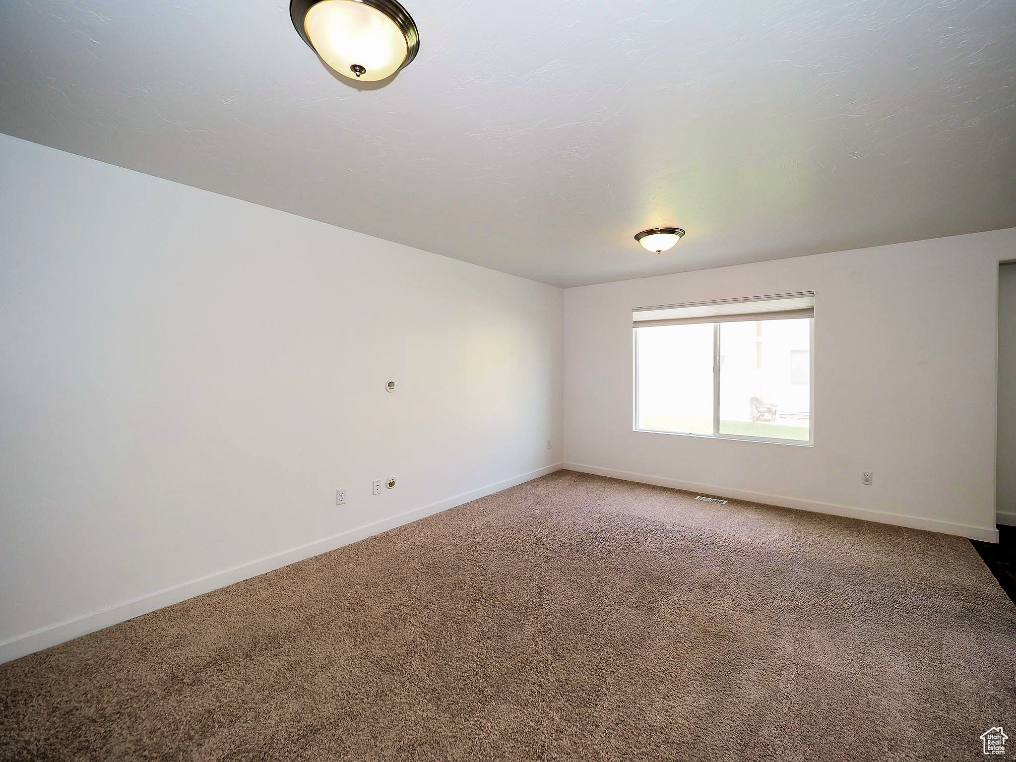 76 E Ashgrove Ln, Saratoga Springs, Utah image 3