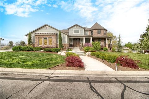 Photo of 10868 S ASCOT PKWY E, Sandy, UT 84092 (MLS # 2149885)