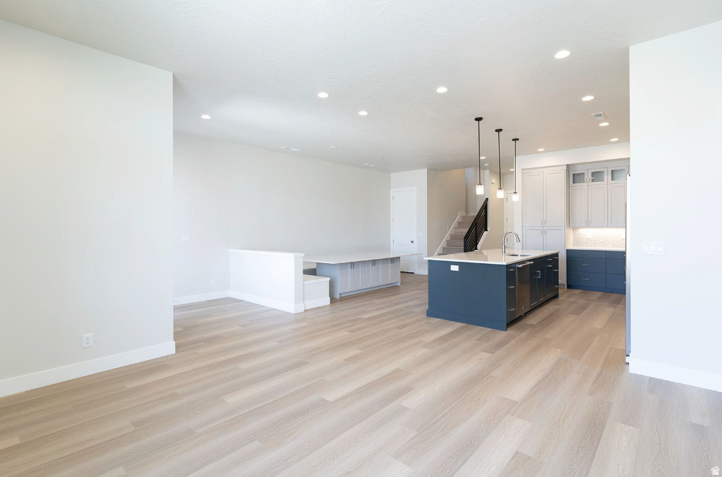 ATKINVILLE TOWNHOMES AT DESERT COLOR - Residential