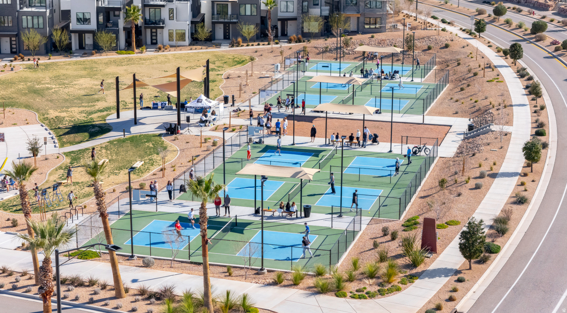 ATKINVILLE TOWNHOMES AT DESERT COLOR - Residential
