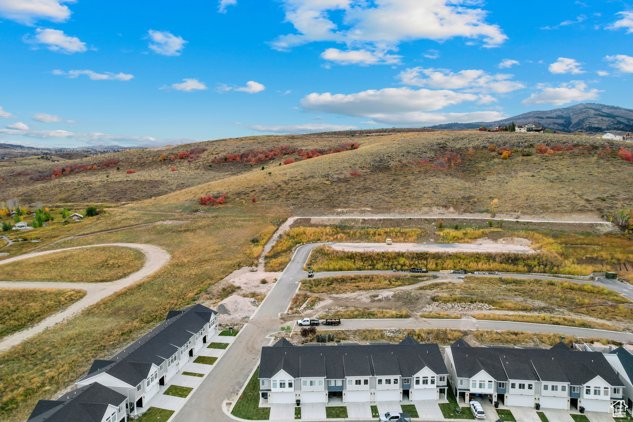 PARADISE PARKWAY - Residential