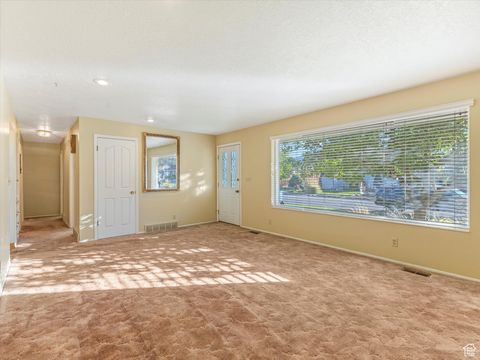 Tiny photo for 7138 S CHRIS LN E, Cottonwood Heights, UT 84121 (MLS # 2117789)