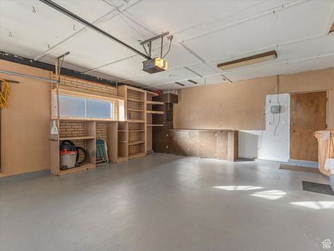 Tiny photo for 7138 S CHRIS LN E, Cottonwood Heights, UT 84121 (MLS # 2117789)