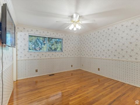 Tiny photo for 7138 S CHRIS LN E, Cottonwood Heights, UT 84121 (MLS # 2117789)