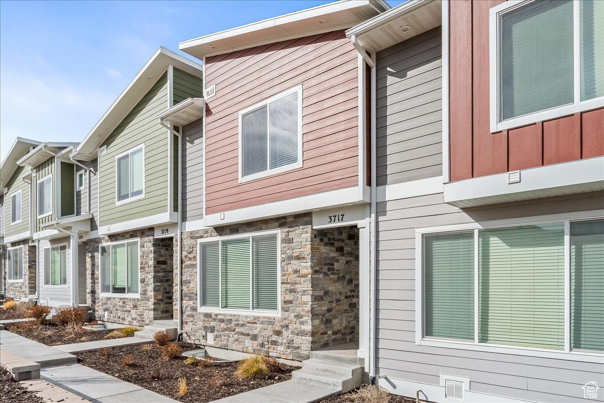 THE GROVE PHASE 4 PU - Residential