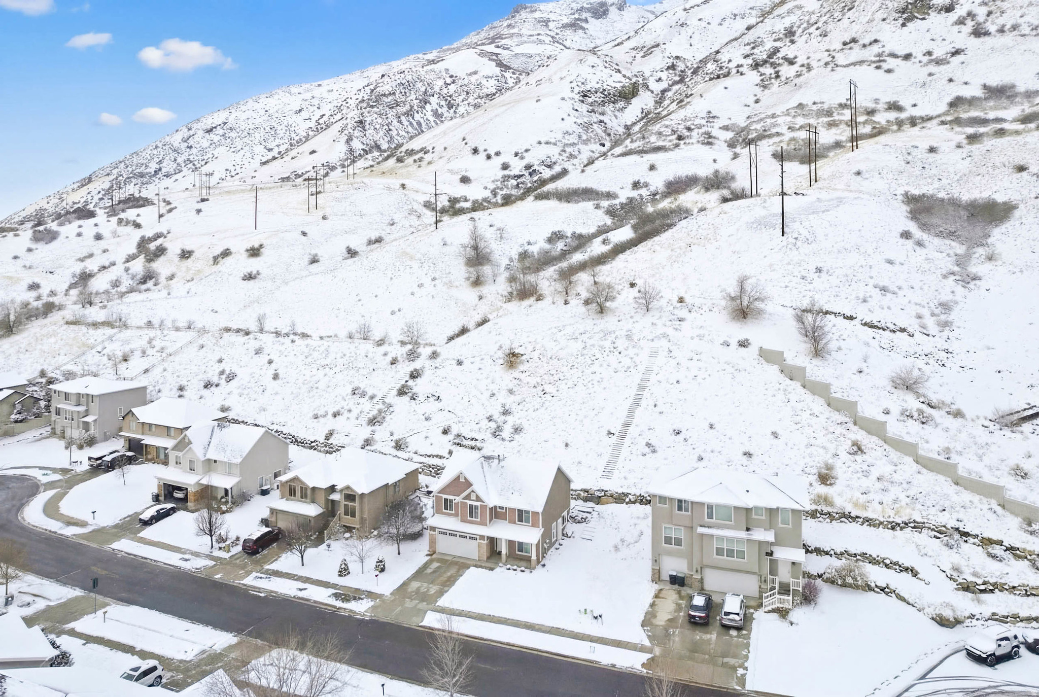 EAST MOUNTAIN - Residential