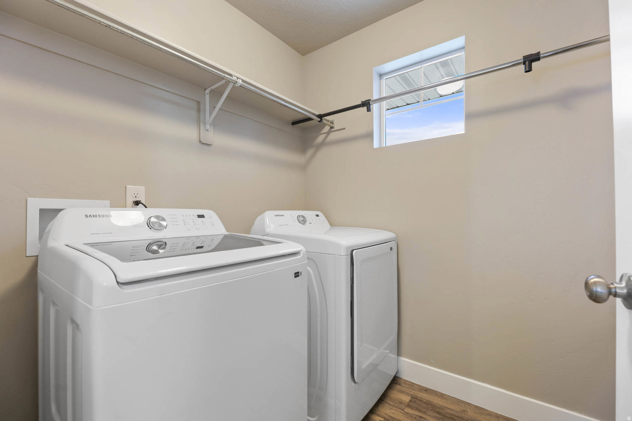 EAST MOUNTAIN - Residential