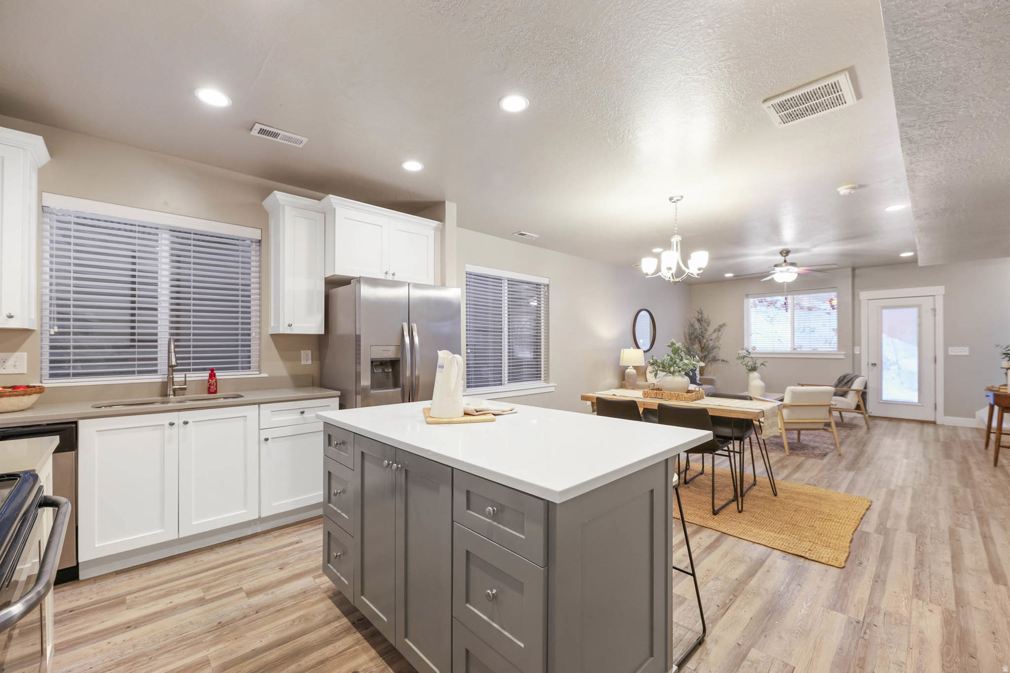 EAST MOUNTAIN - Residential