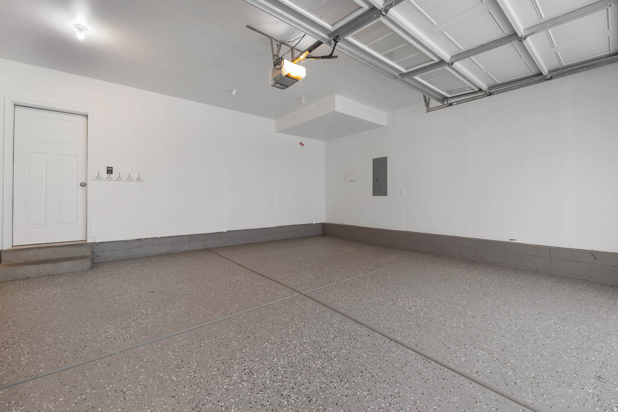 EAST MOUNTAIN - Residential