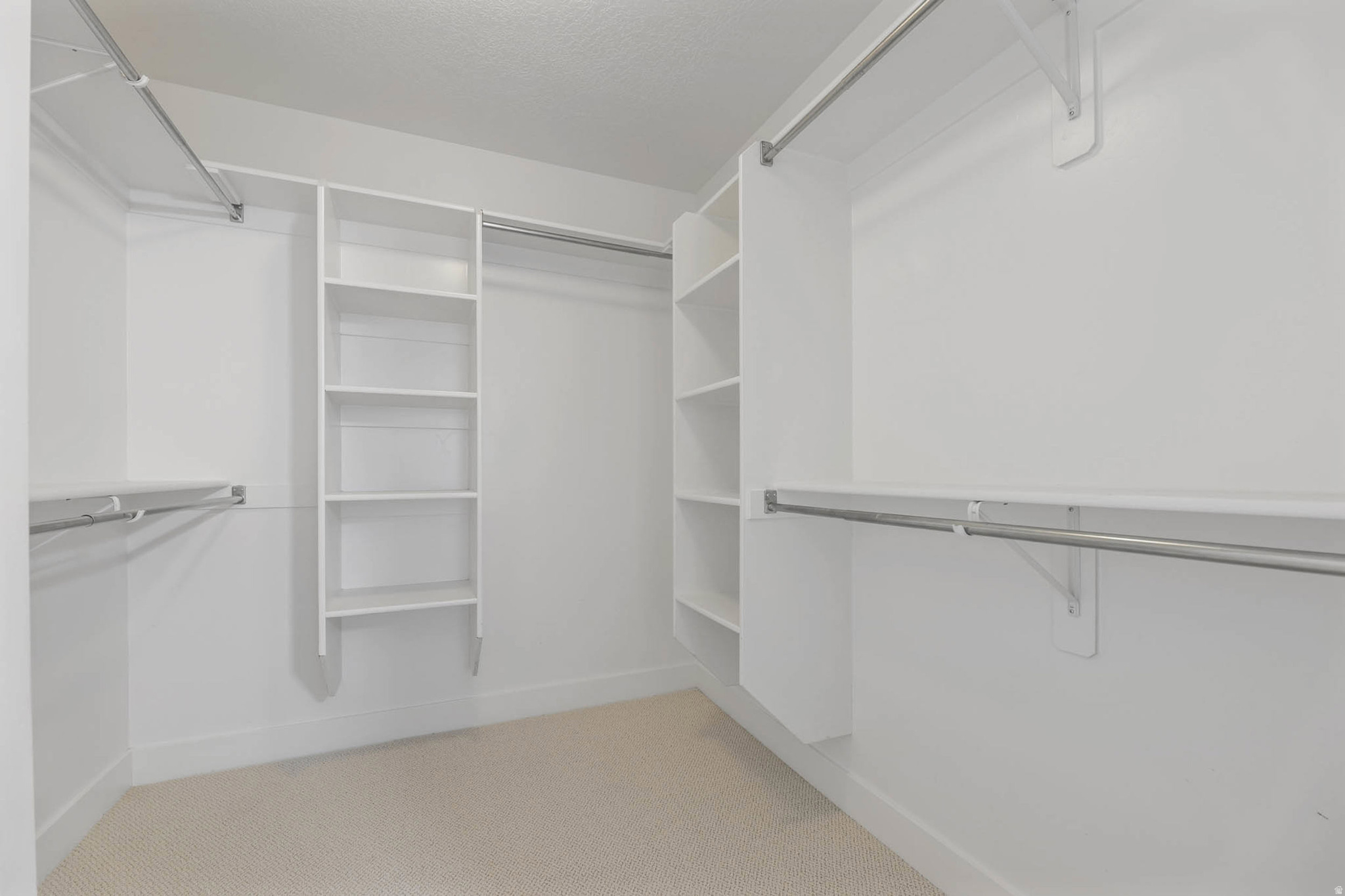 EAST MOUNTAIN - Residential