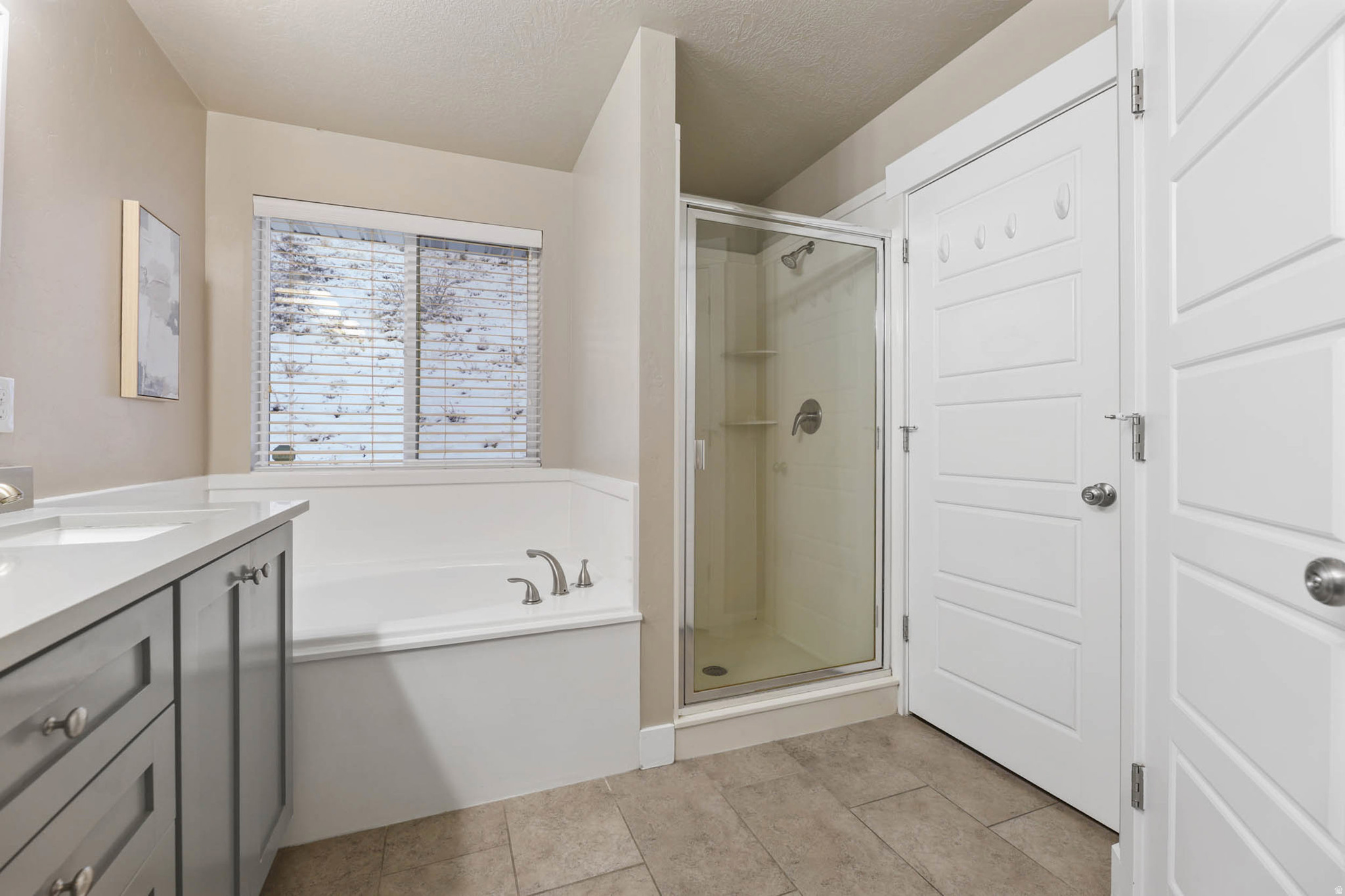 EAST MOUNTAIN - Residential