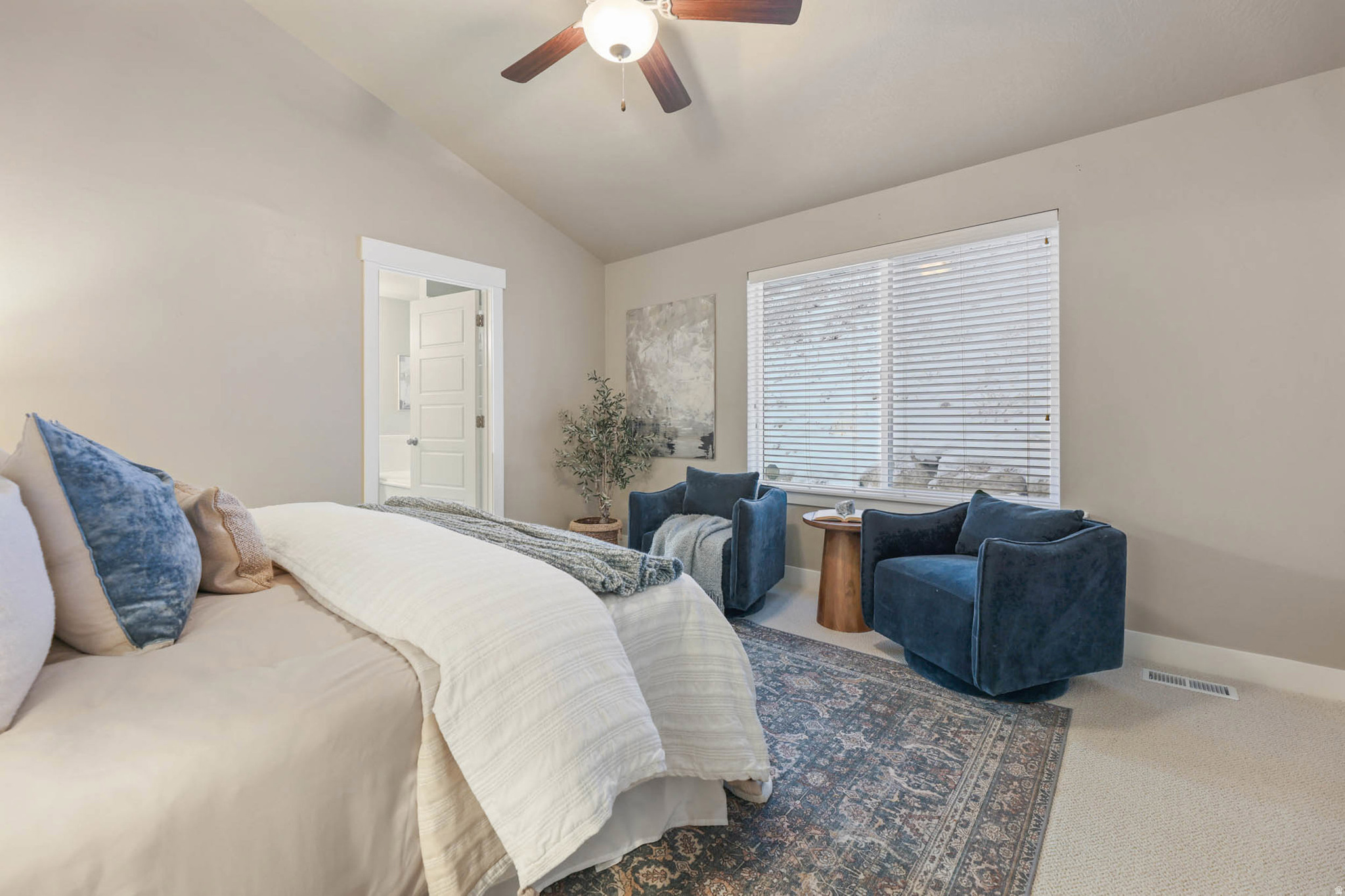 EAST MOUNTAIN - Residential